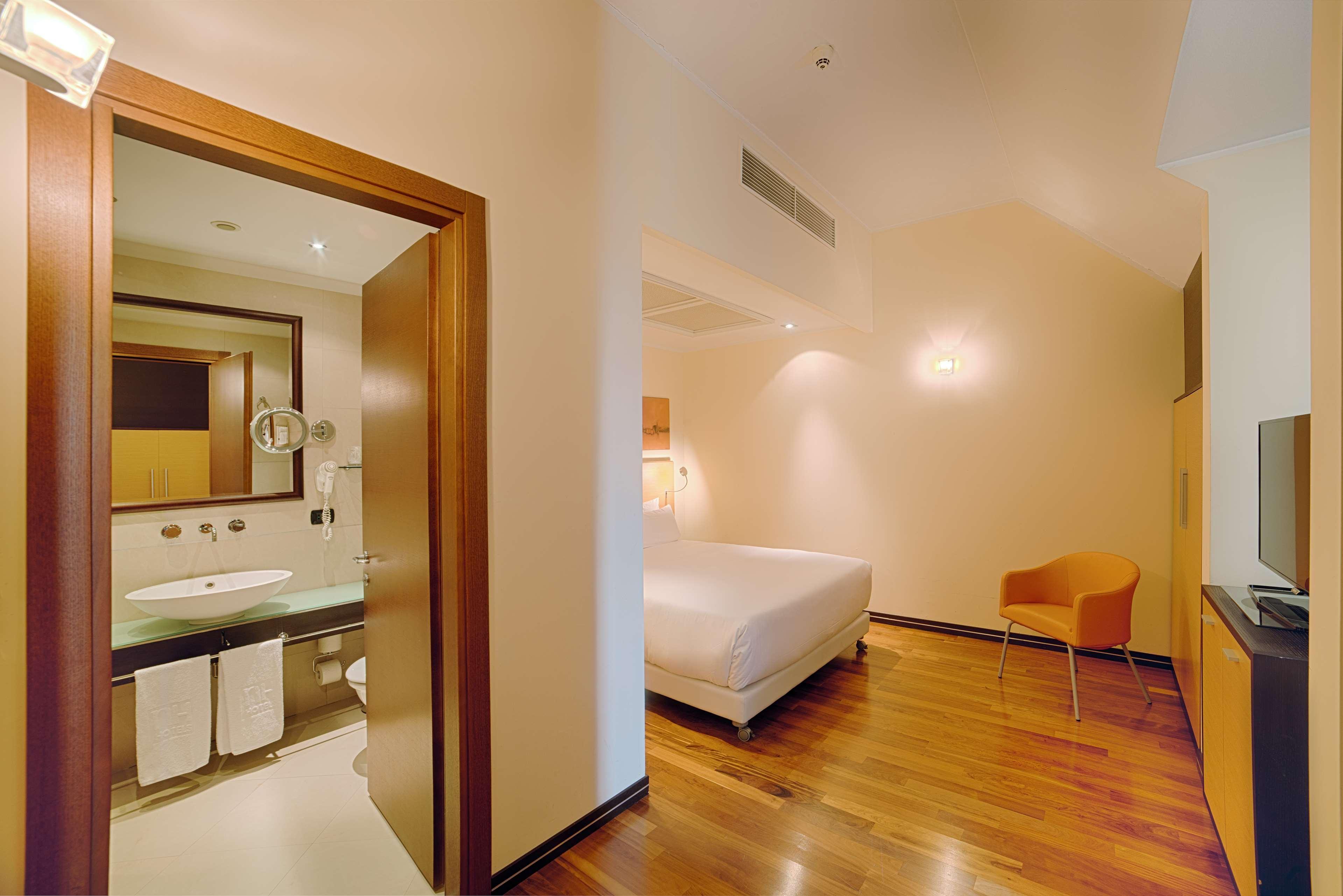 Nh Milano 2 Residence Сеграте Екстериор снимка