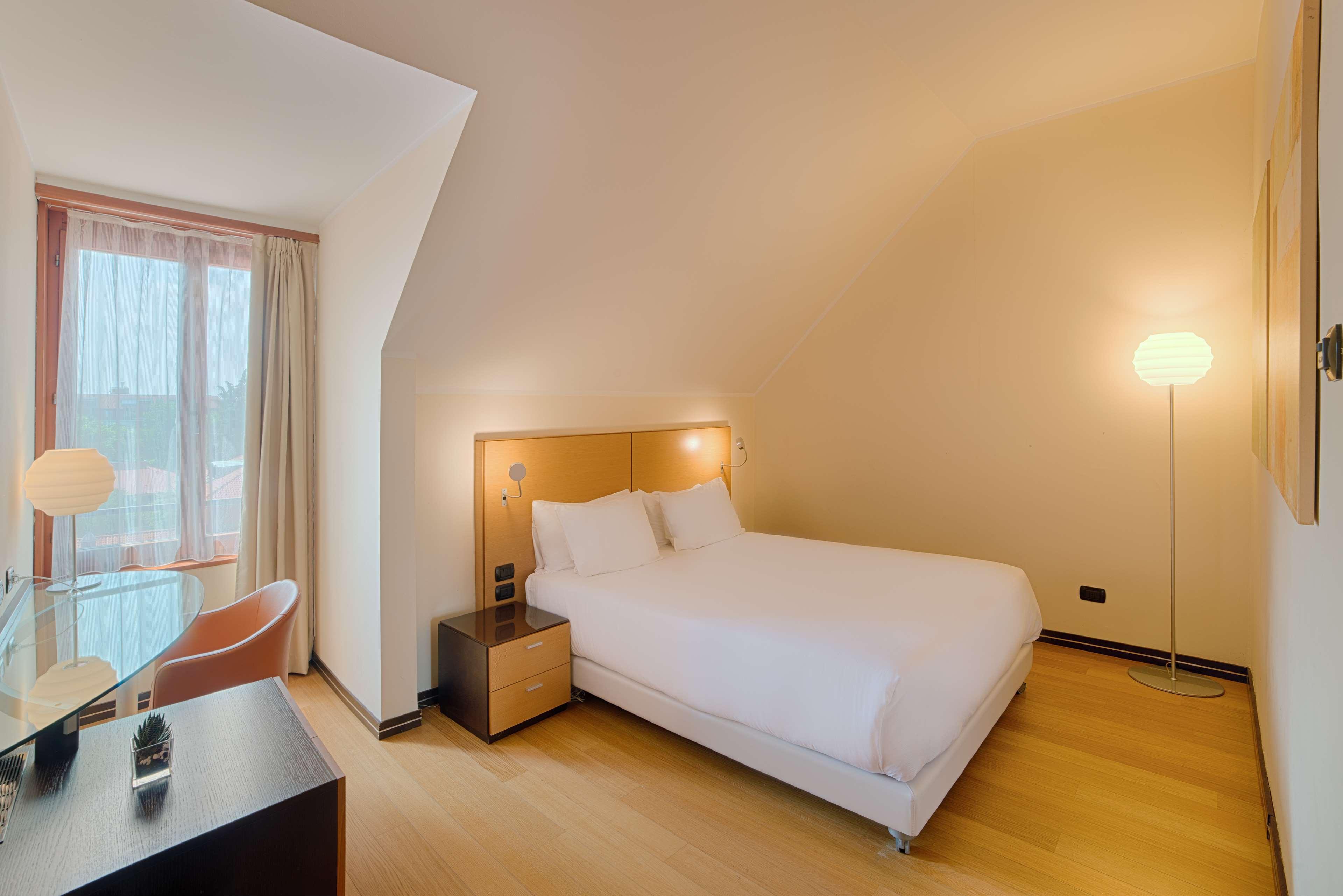 Nh Milano 2 Residence Сеграте Екстериор снимка