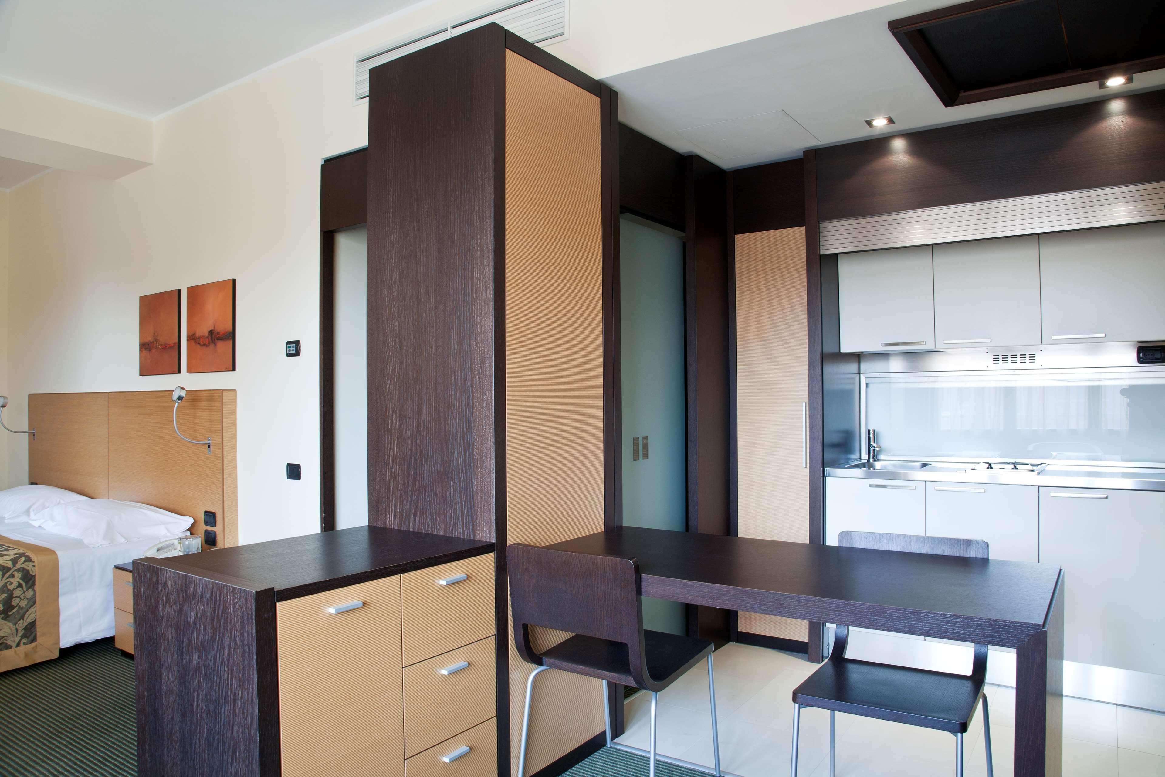 Nh Milano 2 Residence Сеграте Екстериор снимка