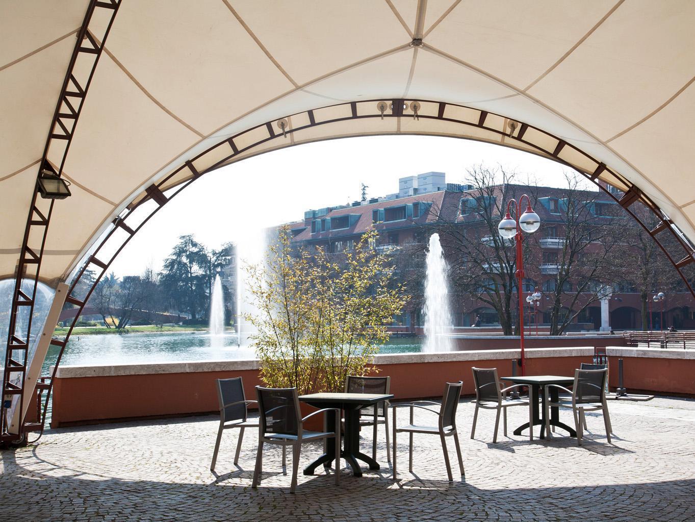 Nh Milano 2 Residence Сеграте Екстериор снимка